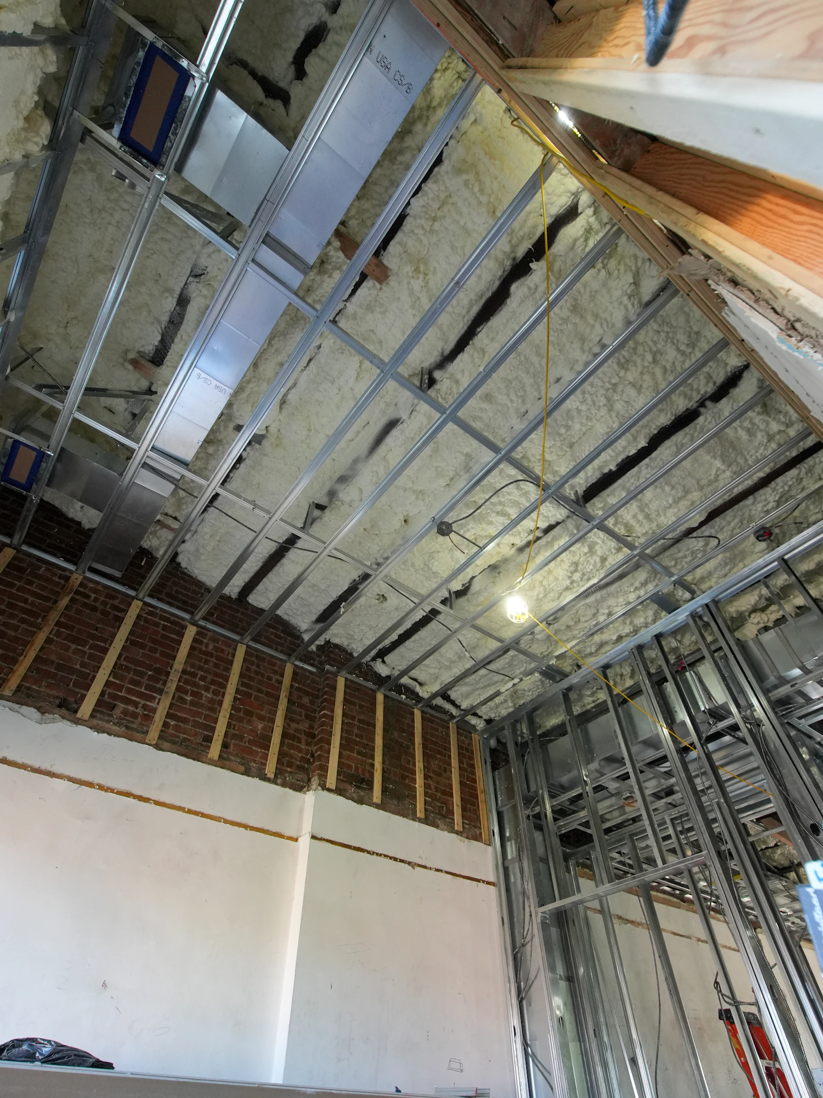Rooflines & rafters - what it needs